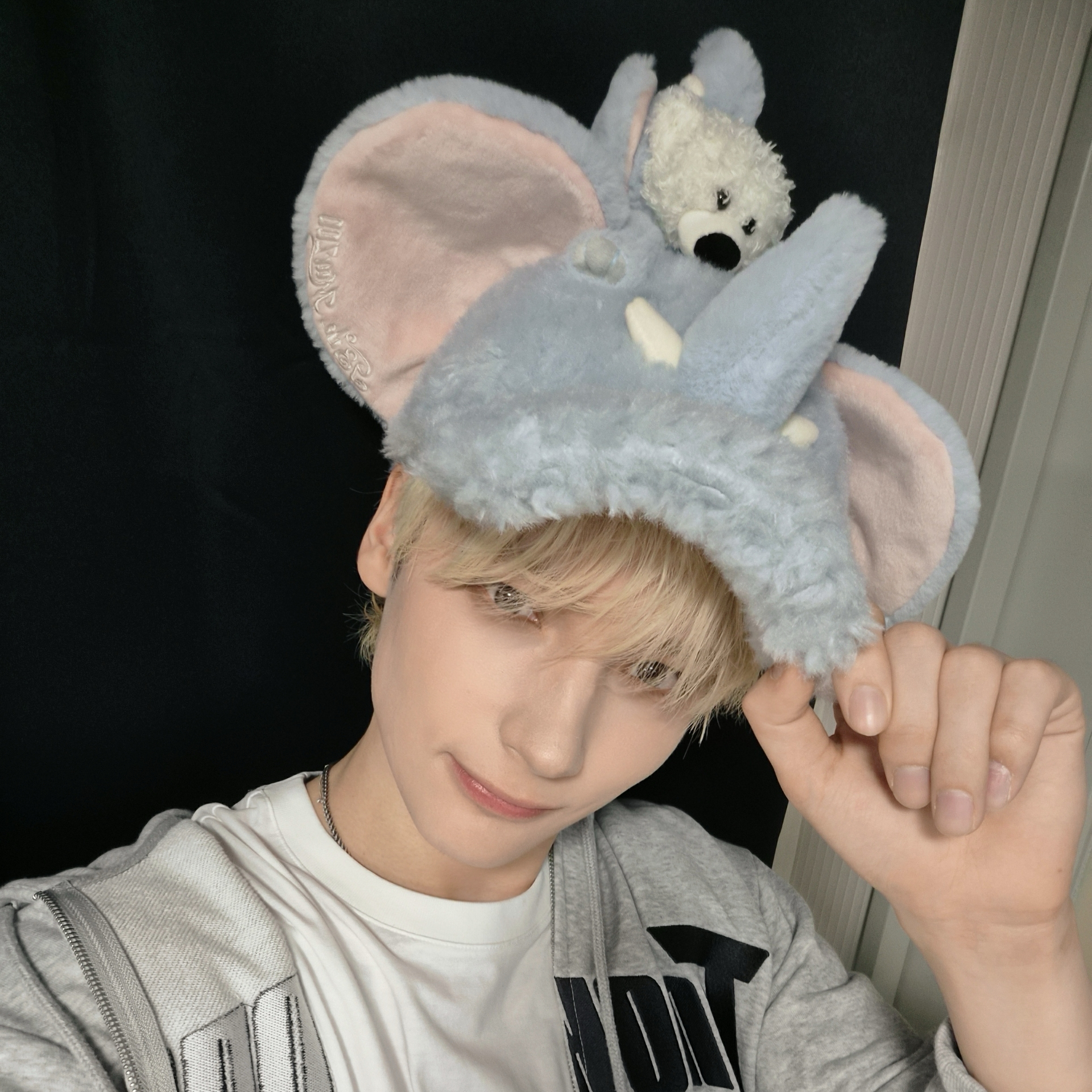 A moment captured by HueningKai (TOMORROW X TOGETHER)'s fan