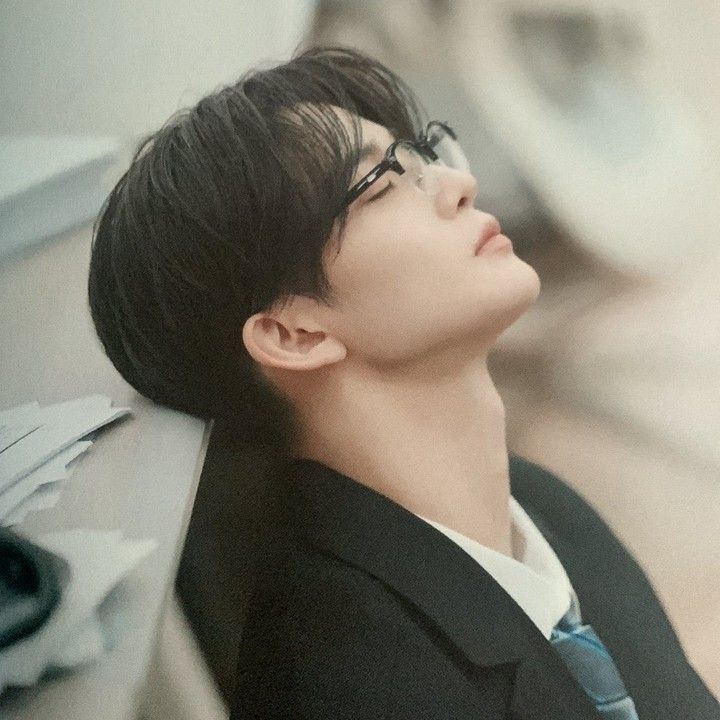 Latest photo of Bae Jinyoung