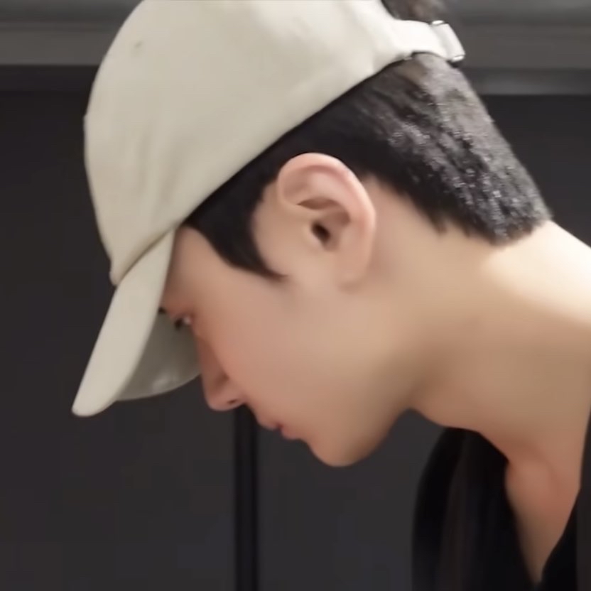 Behind-the-scenes cut of Jay (ENHYPEN)