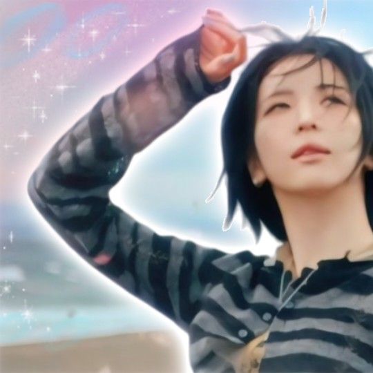 Recent activity shot of Maya (NiziU)