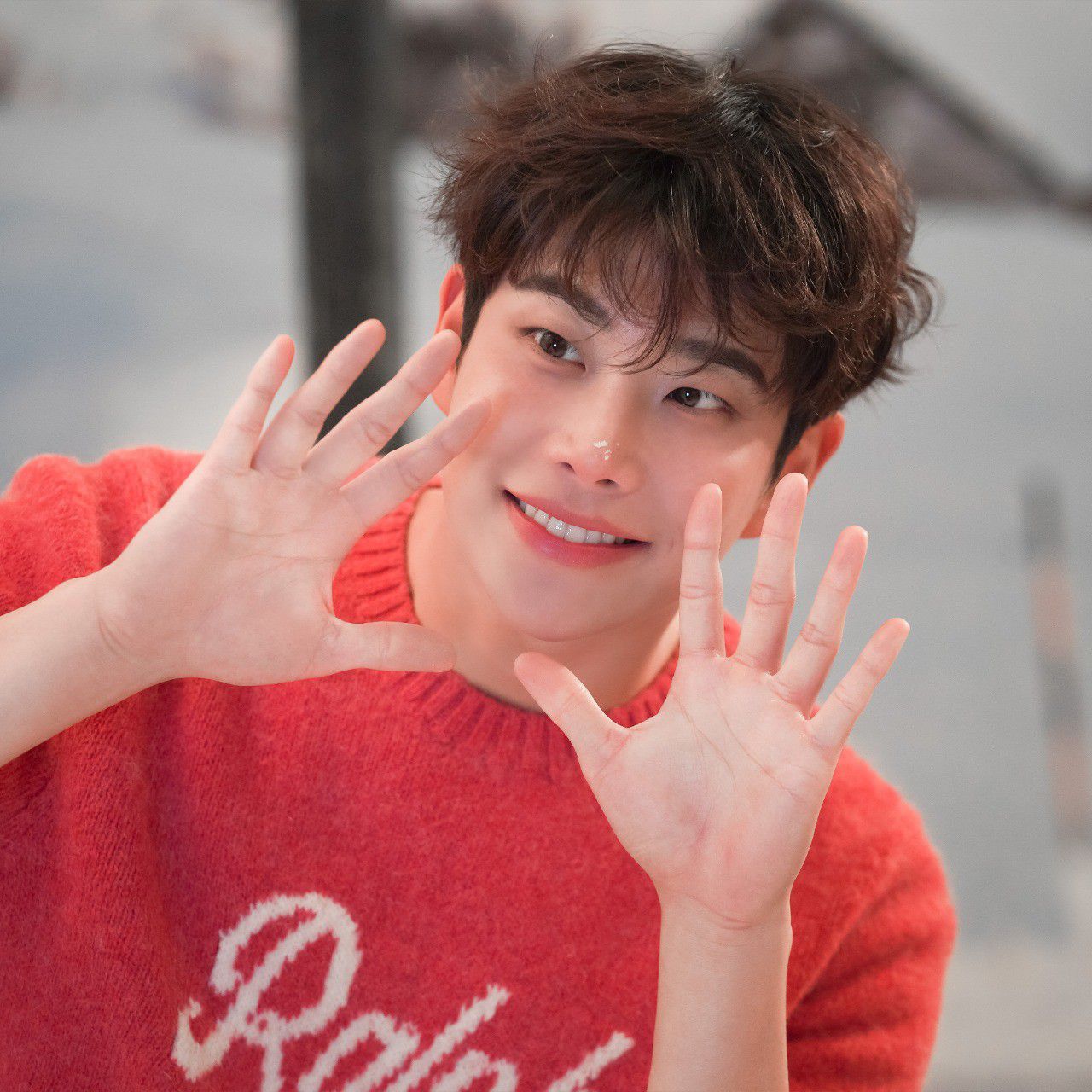 아스트로의 비하인드 컷