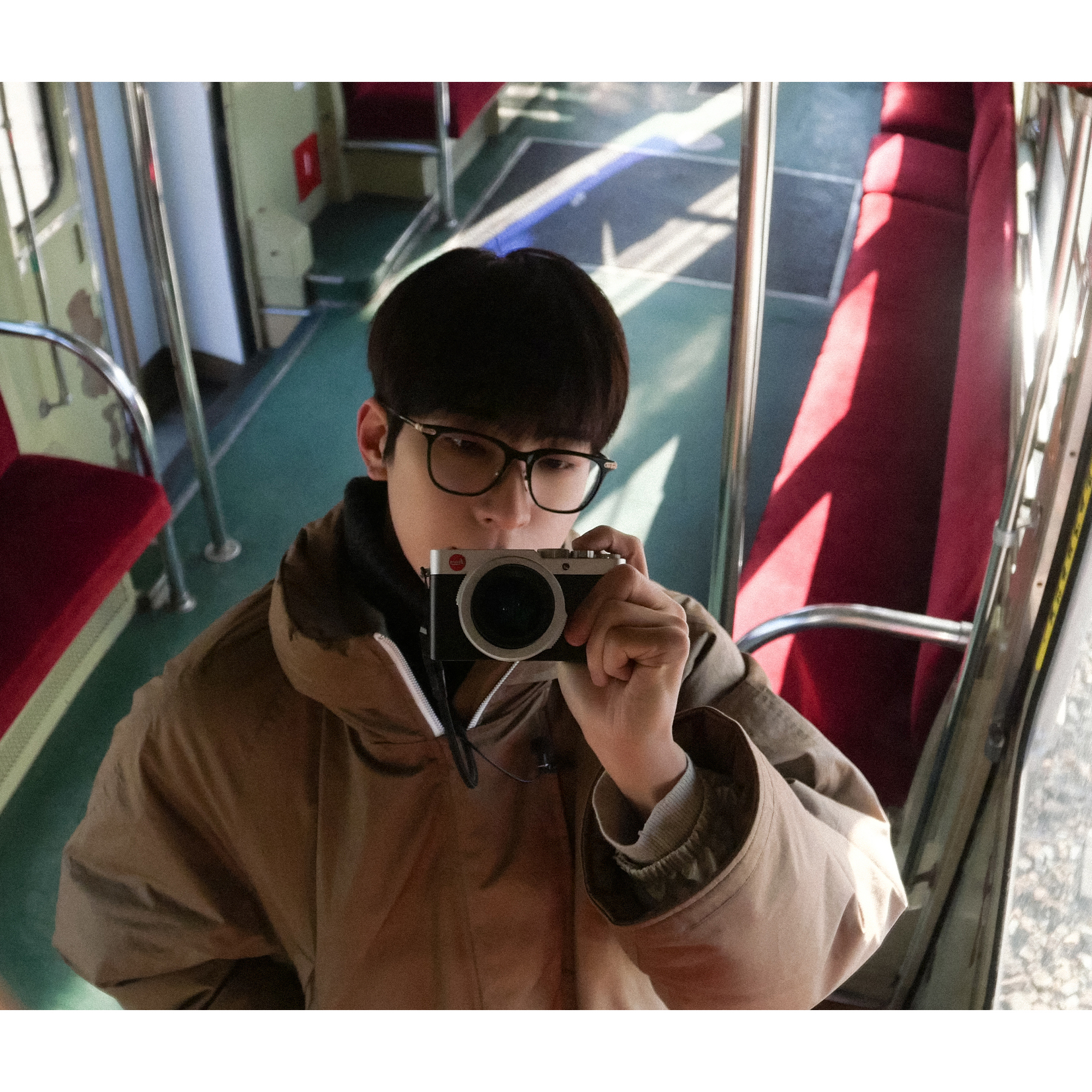 Recent activity shot of Wonwoo (SEVENTEEN)