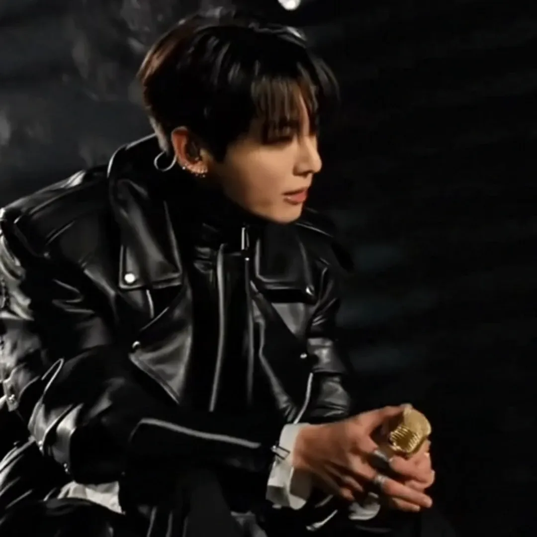 Must-see popular post of 정국 (방탄소년단), your favorite