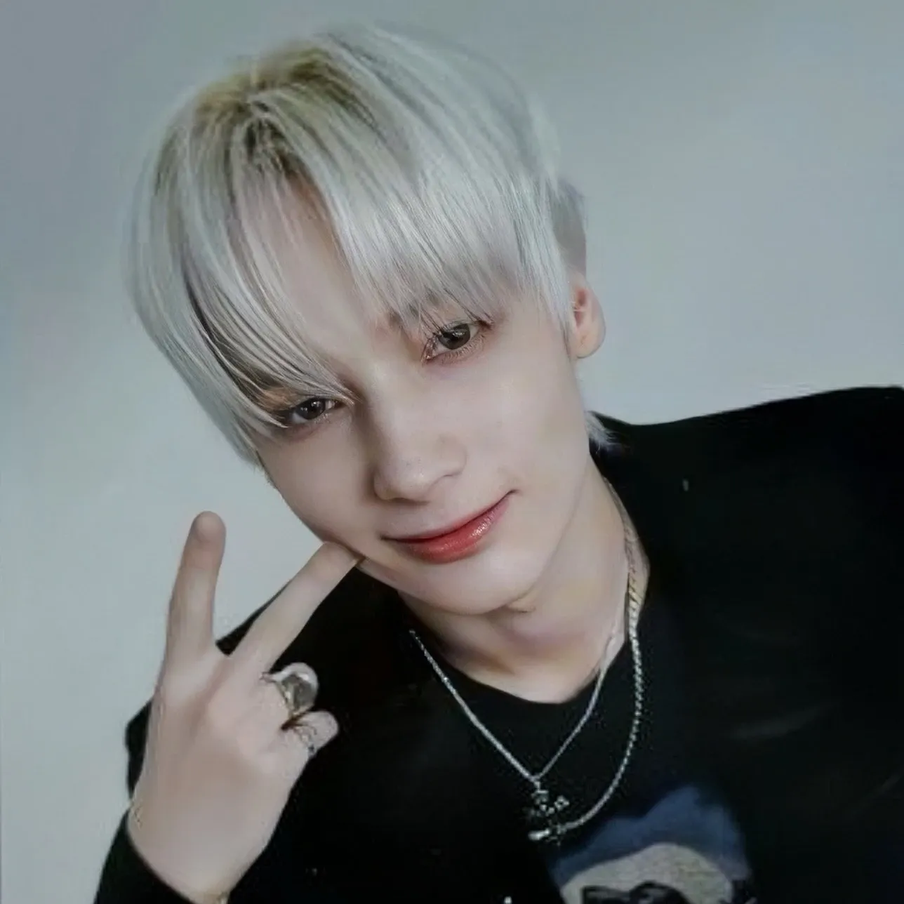 Behind-the-scenes cut of HueningKai (TOMORROW X TOGETHER)