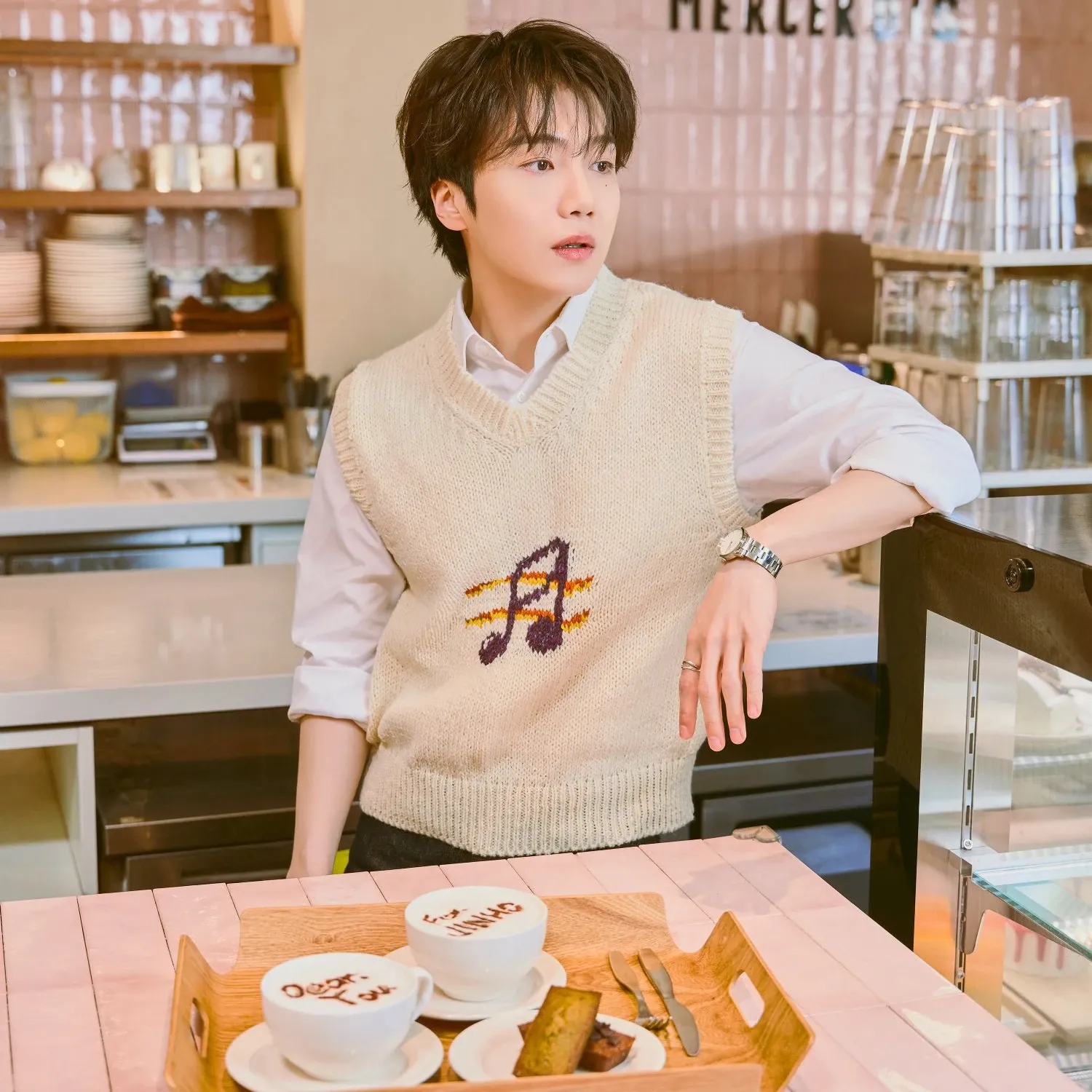 Behind-the-scenes cut of Jinho (PENTAGON)