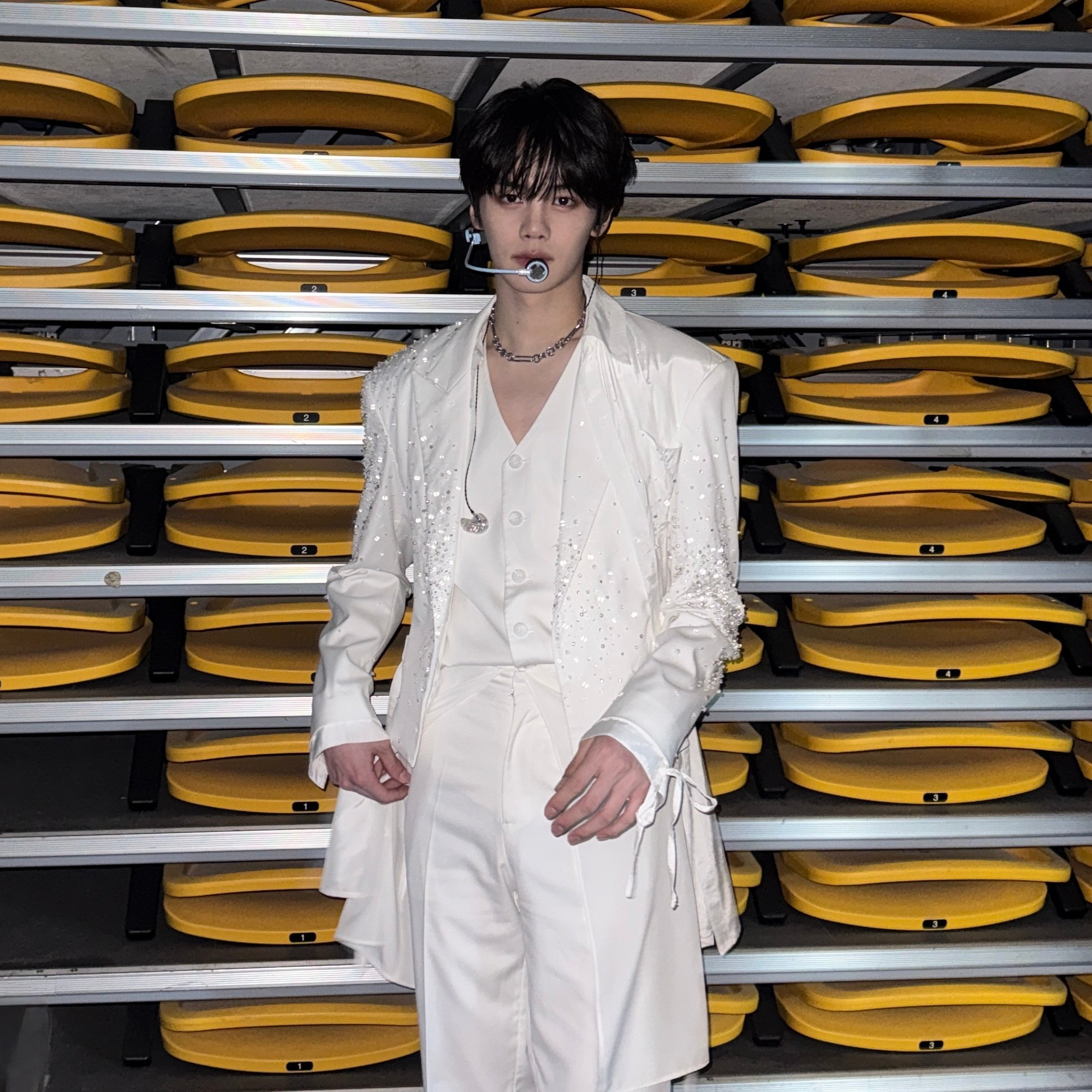 A moment captured by Kim Gyuvin's fan