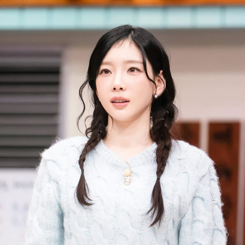 Recent activity shot of Taeyeon (Girls' Generation)