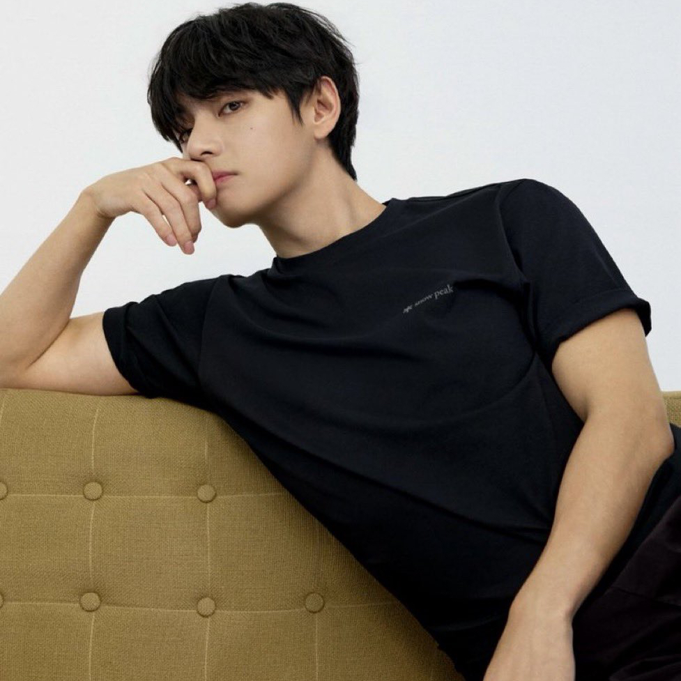 Momen yang diabadikan oleh penggemar V (BTS)