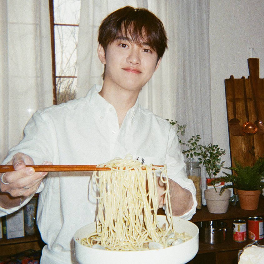 D.O. (EXO)粉絲拍下的瞬間