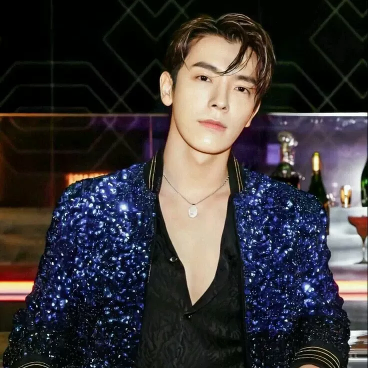 东海 (Super Junior)粉丝拍下的瞬间