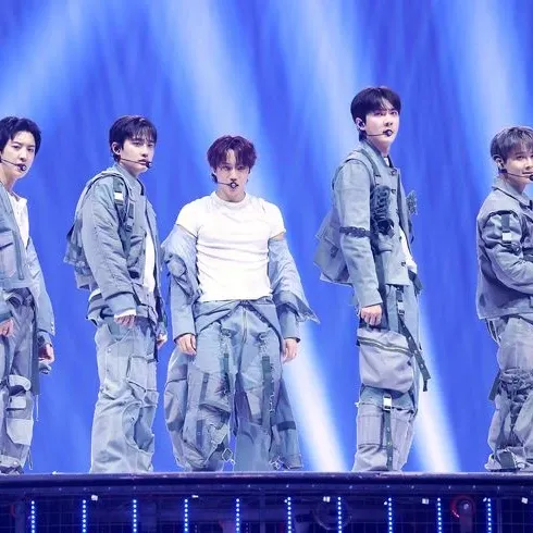 EXO 최근 활동샷
