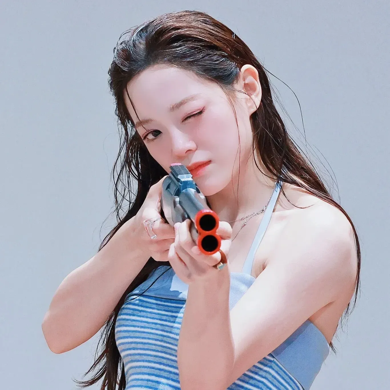 Latest photo of Sejeong (I.O.I)