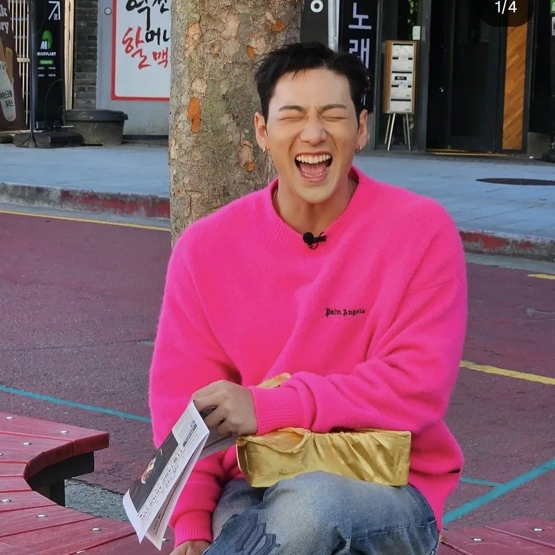 백호의 비하인드 컷