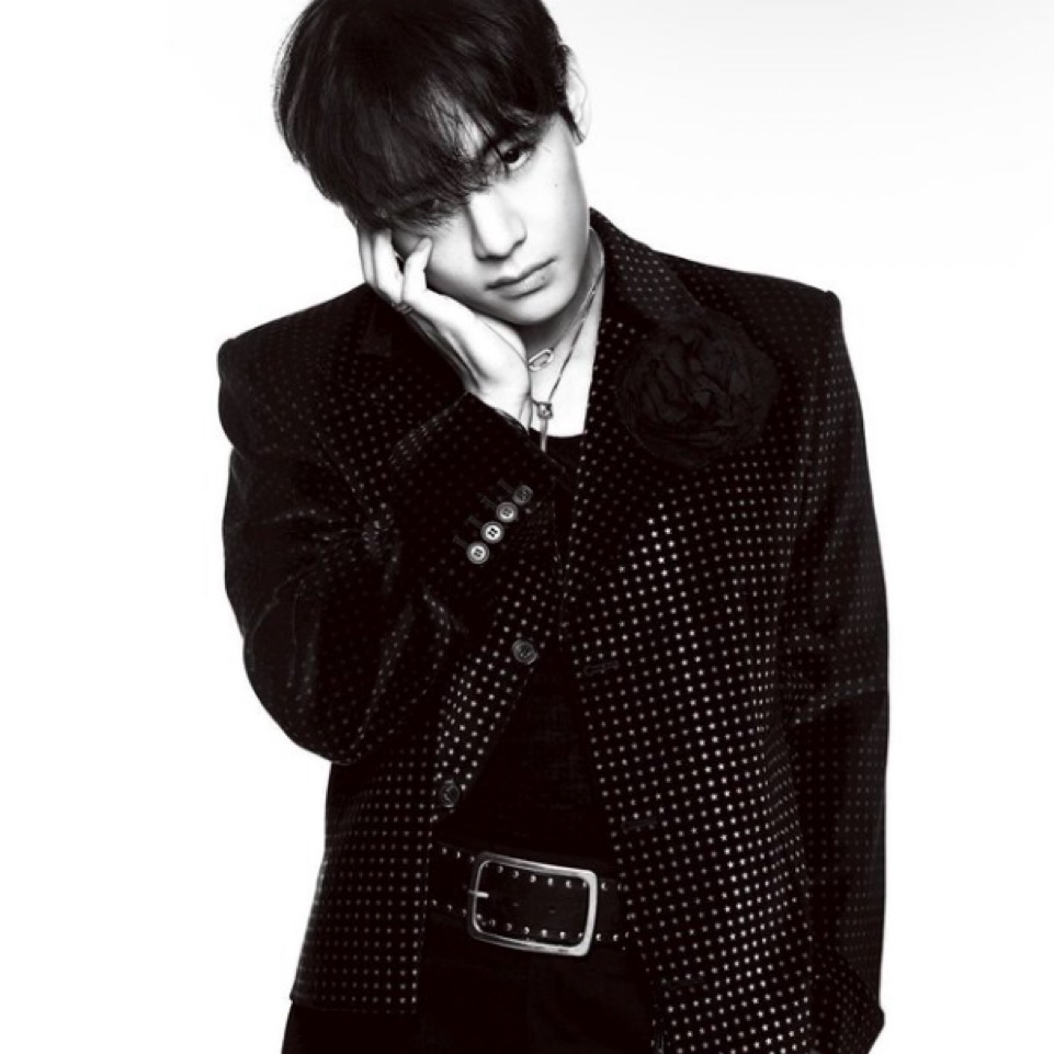 Foto terbaru V (BTS)