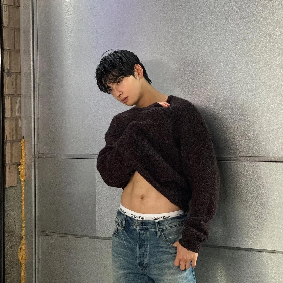 A moment captured by Eunwoo (ASTRO)'s fan