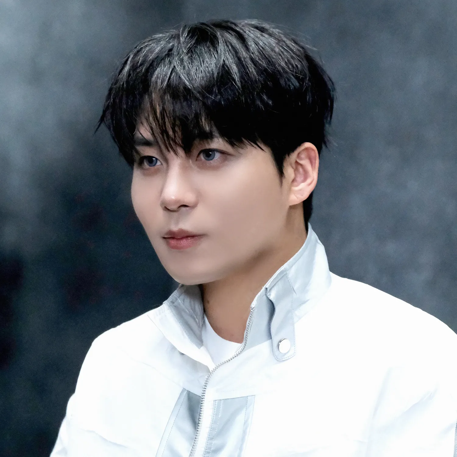 에이티즈의 비하인드 컷