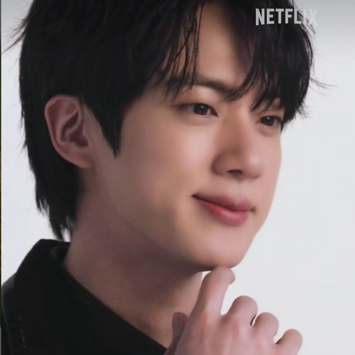 진 (방탄소년단)의 비하인드 컷