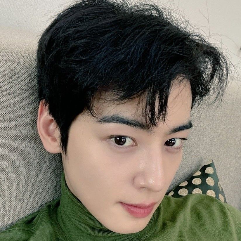 Recent activity shot of Eunwoo (ASTRO)