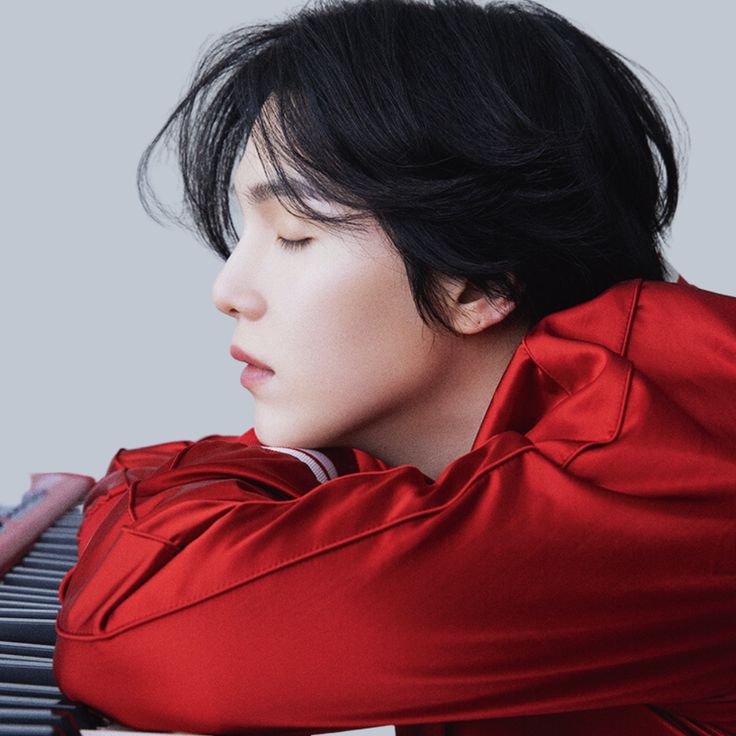 슈가 (방탄소년단)의 최신 사진