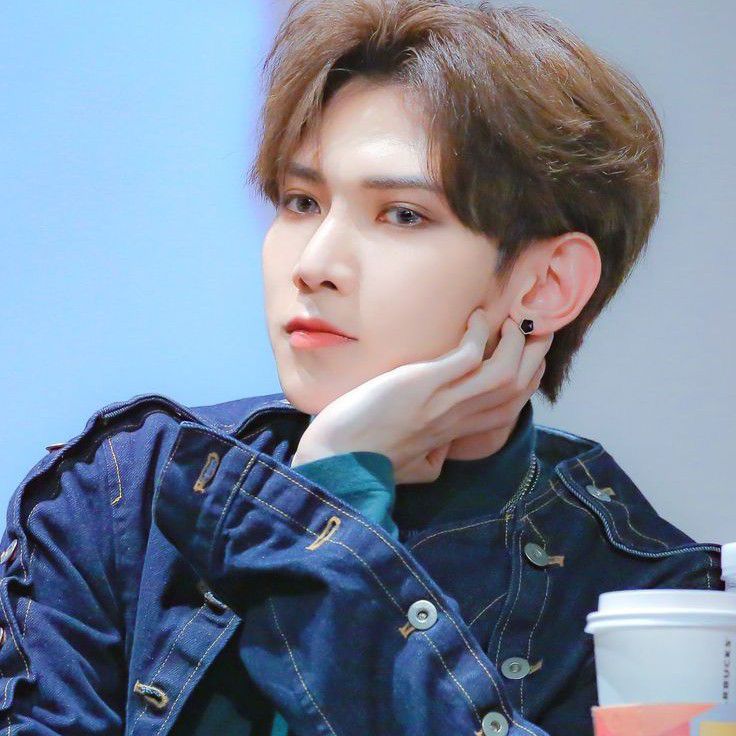 에이티즈의 최신 사진