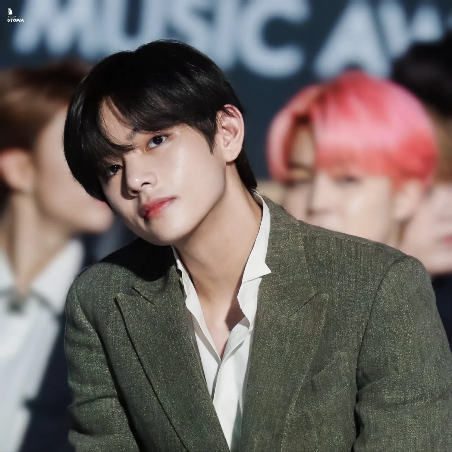 Posting K-POP populer yang disukai penggemar