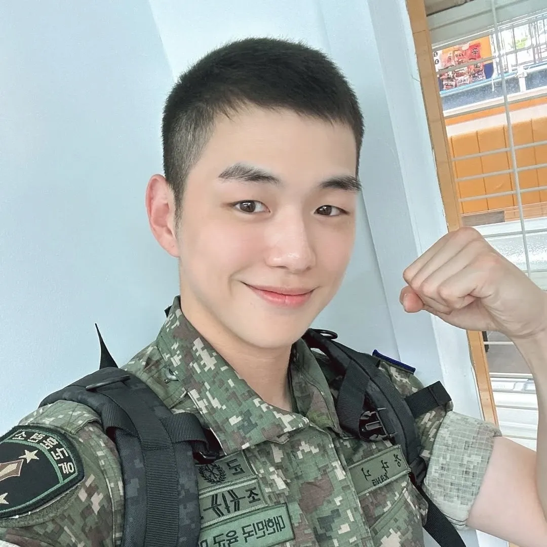 강다니엘의 최신 사진