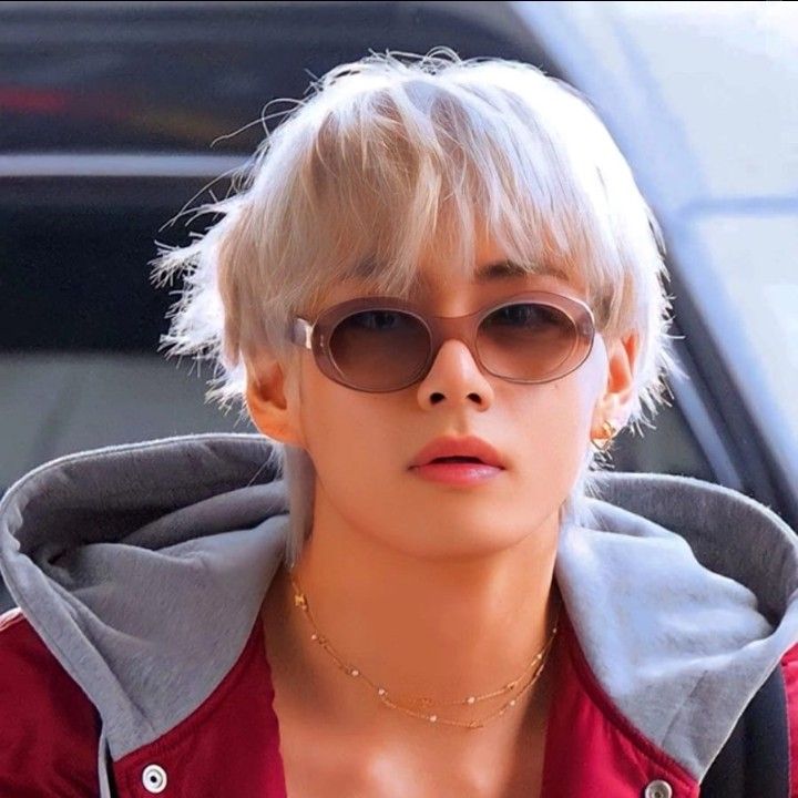 A moment captured by Board's fan