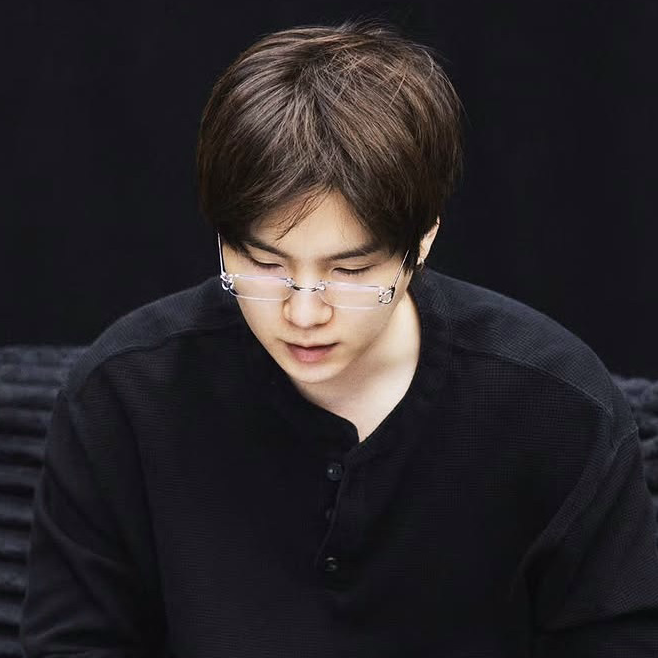 슈가 (방탄소년단)의 최신 사진