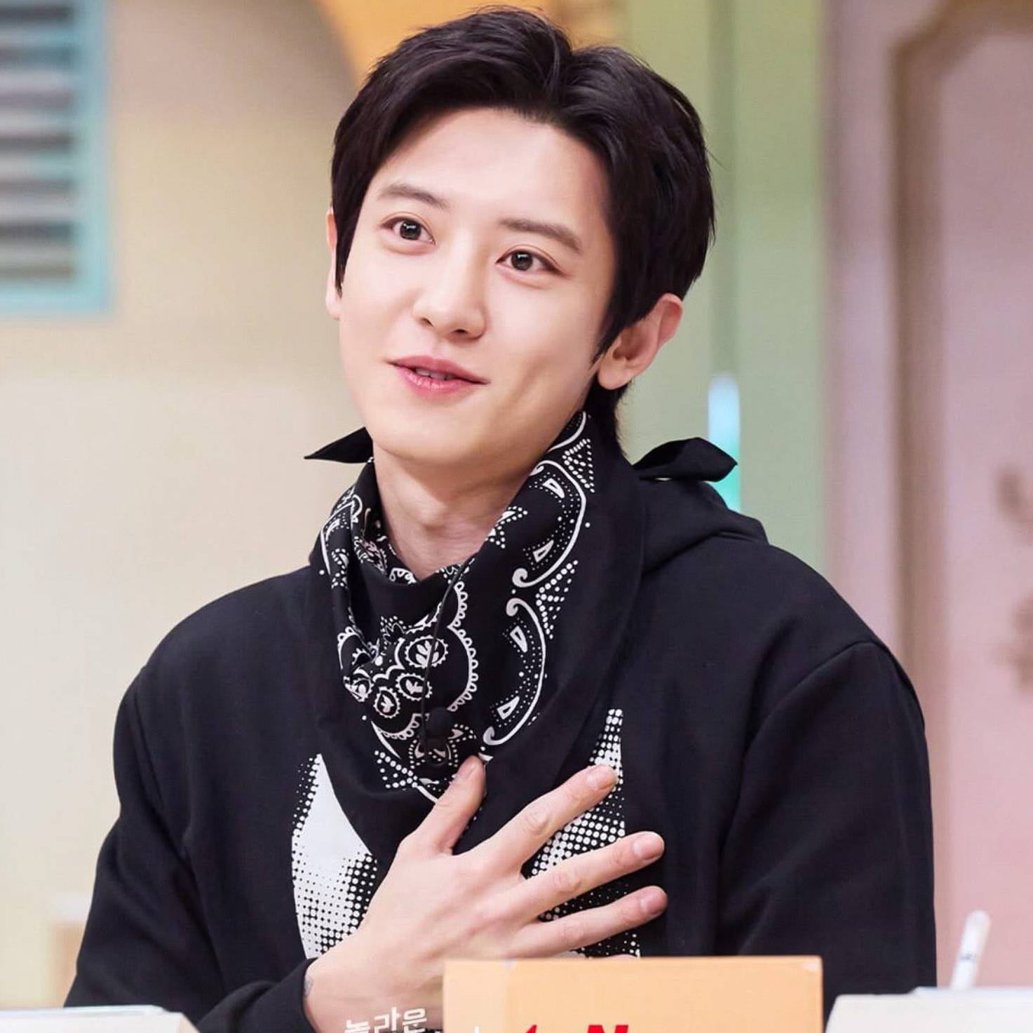 燦烈 (EXO)的幕後花絮