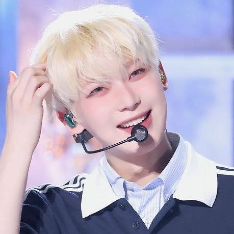 Foto aktivitas terbaru Sunoo (ENHYPEN)