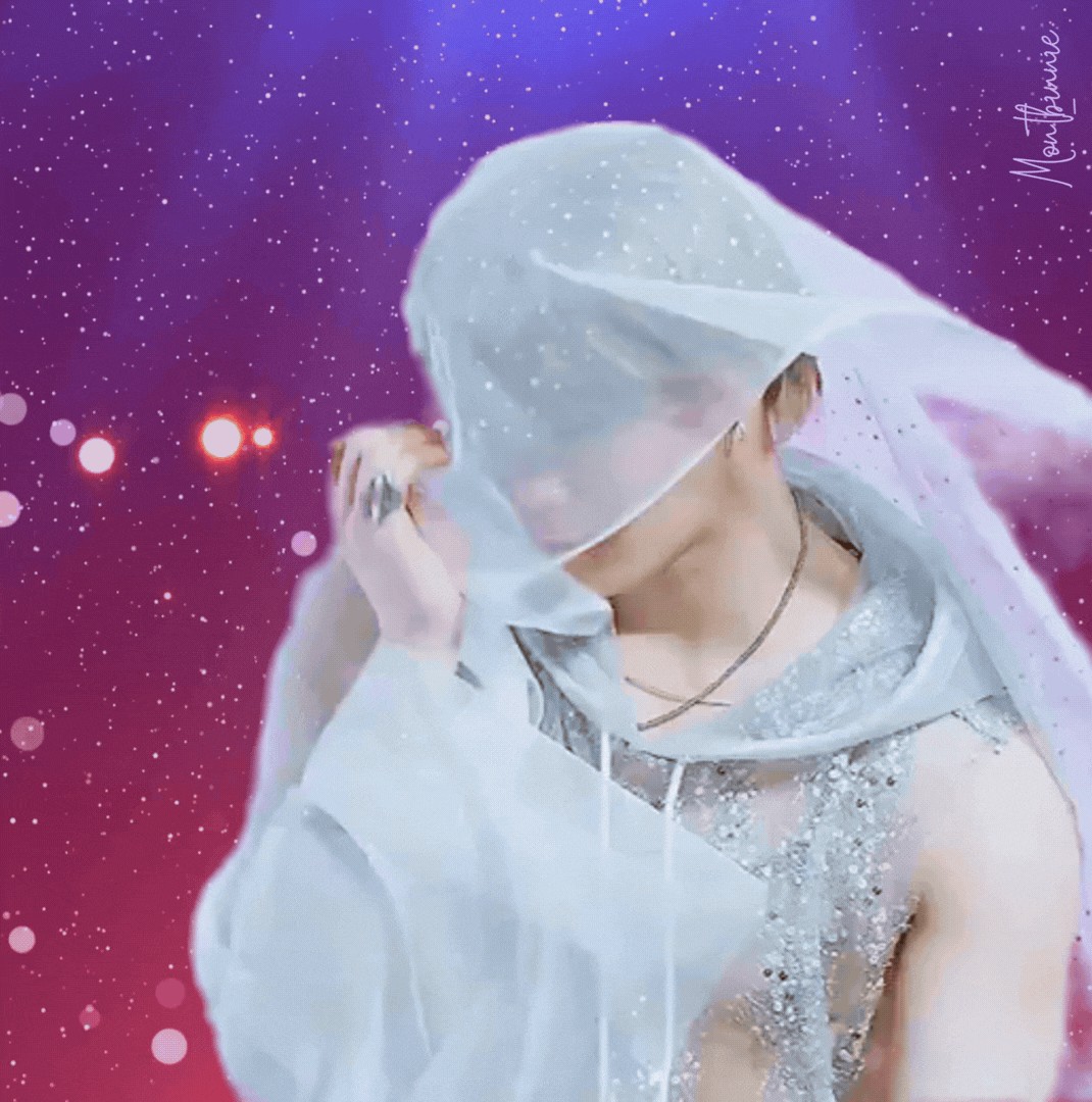 Behind-the-scenes cut of Moonbin (ASTRO)
