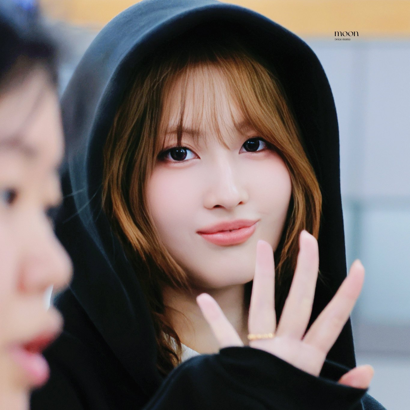 Momo (TWICE)的幕後花絮