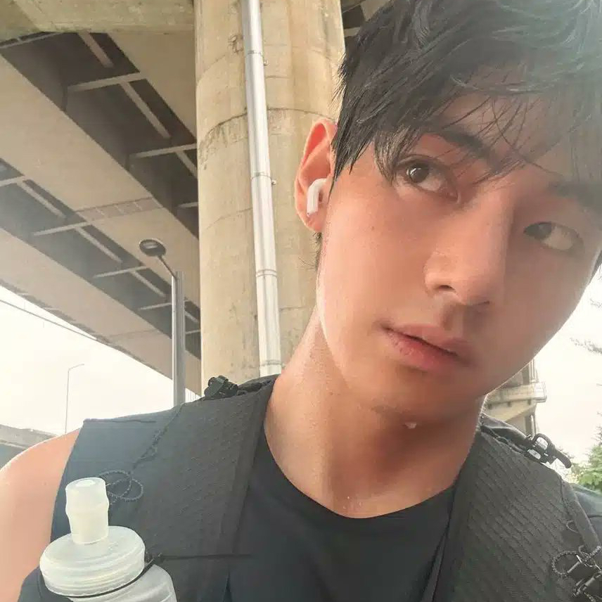 뷔 (방탄소년단) 팬이 찍은 순간