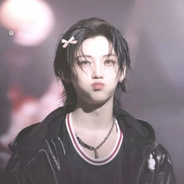 Recent activity shot of Felix (Stray Kids)