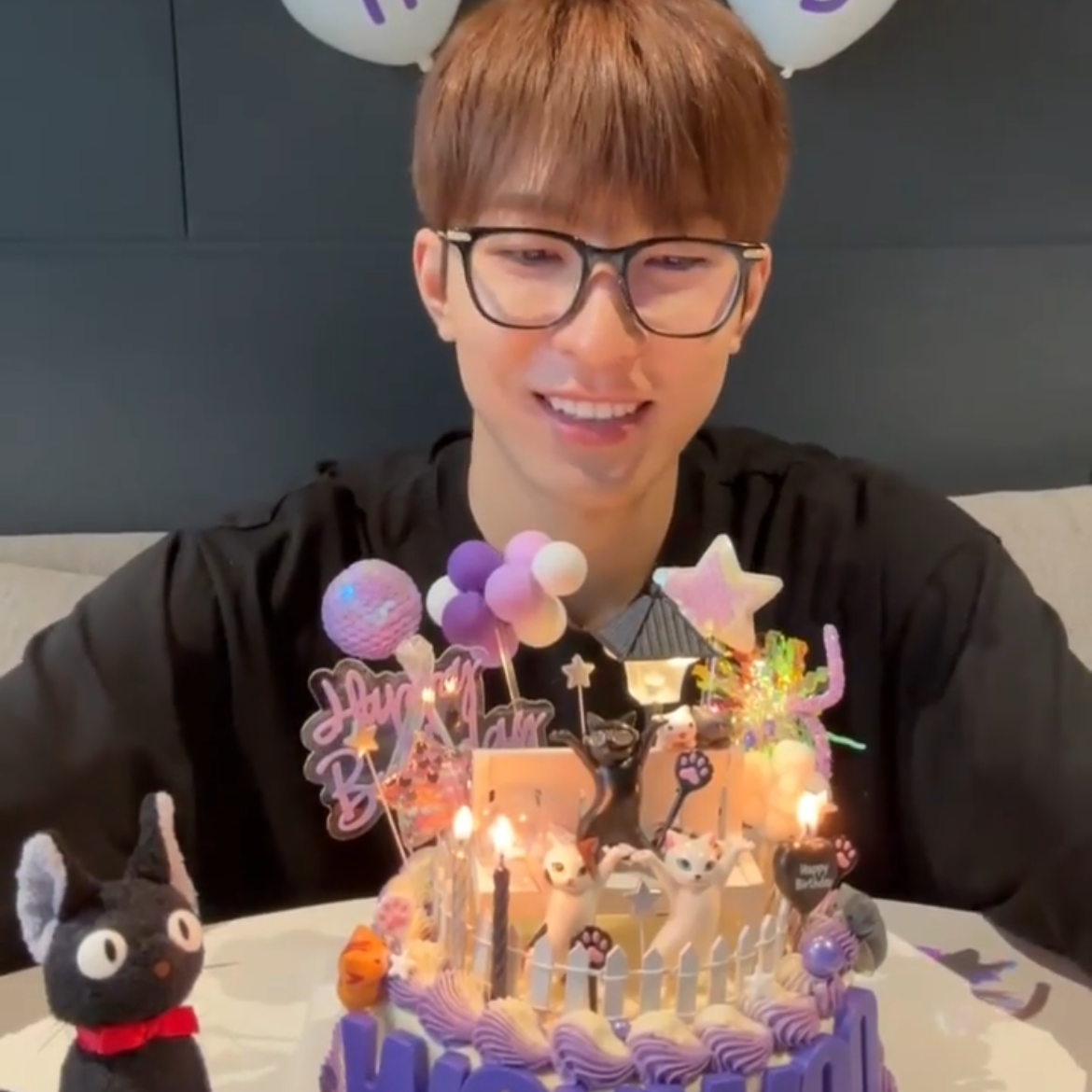 Latest photo of SEVENTEEN