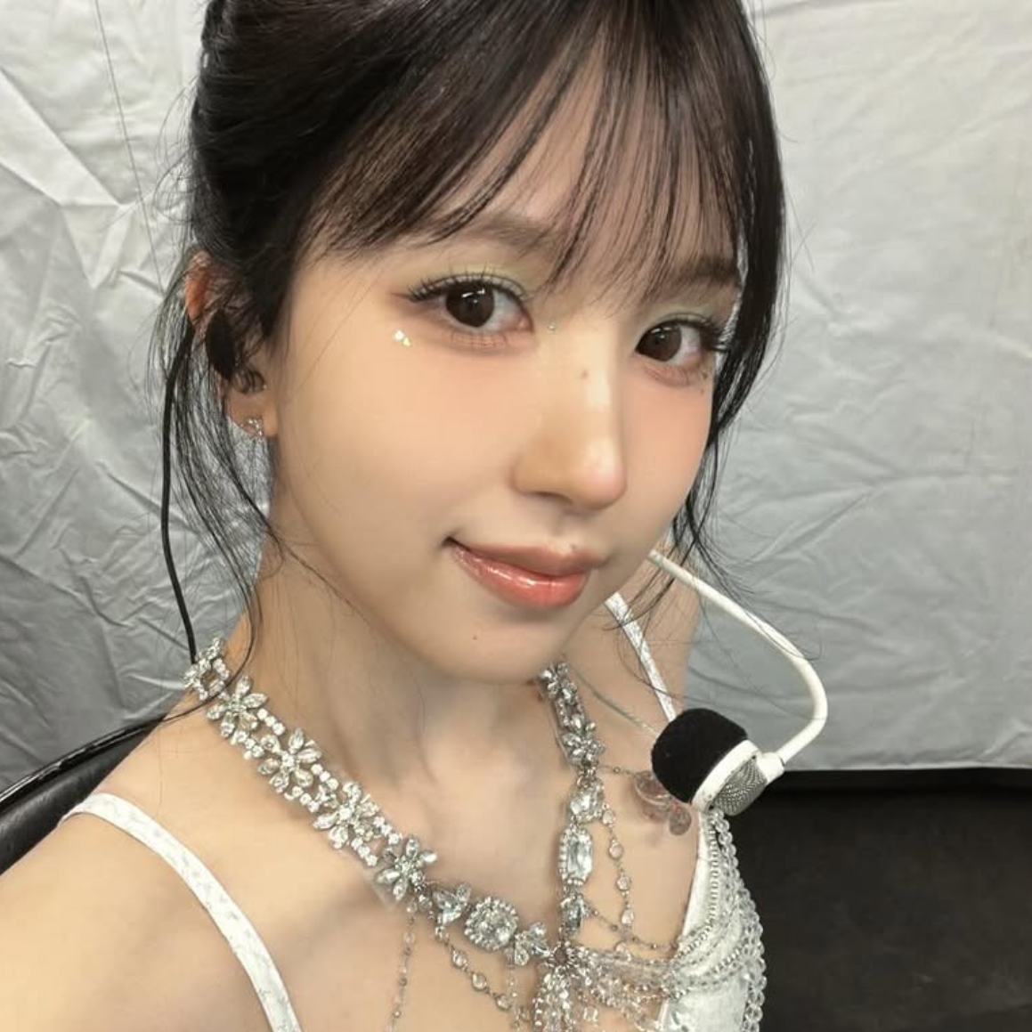 Foto aktivitas terbaru Mina (TWICE)