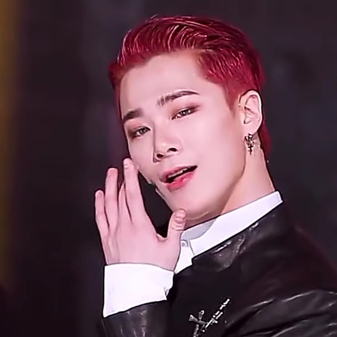 A moment captured by Moonbin (ASTRO)'s fan