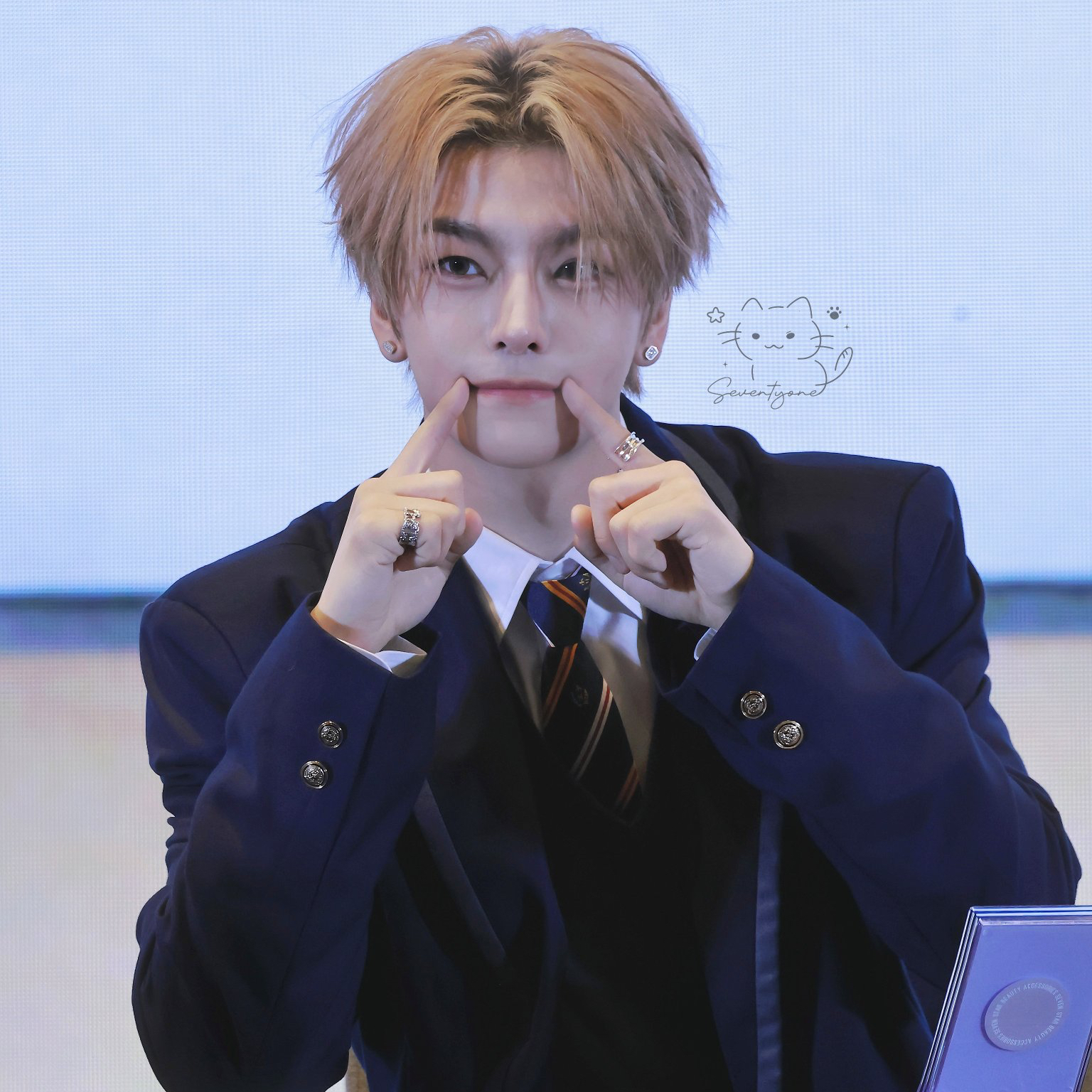 Recent activity shot of He Xinlong (ALPHA DRIVE ONE)