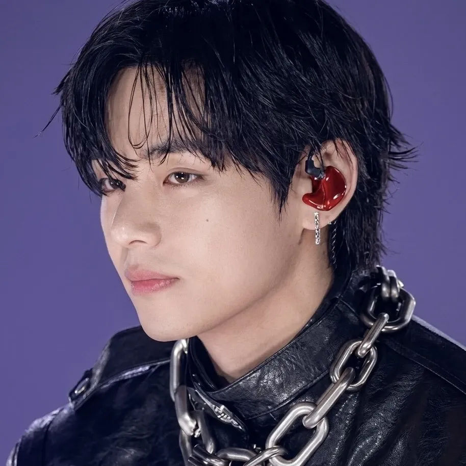 뷔 (방탄소년단)의 비하인드 컷