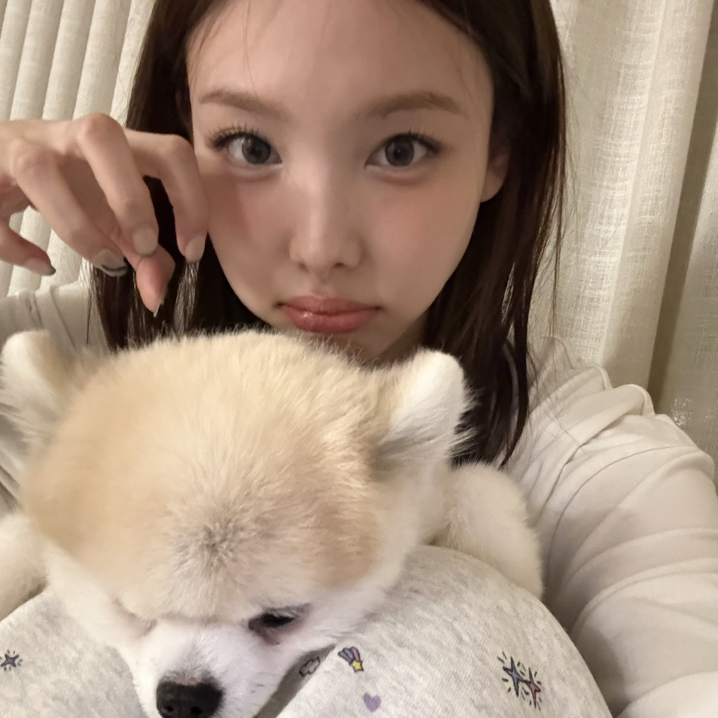 Latest photo of Nayeon (TWICE)