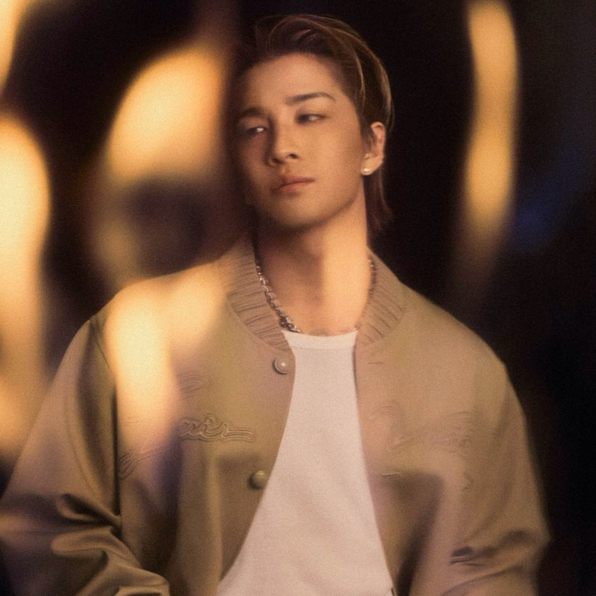 Latest photo of Taeyang (BIGBANG)