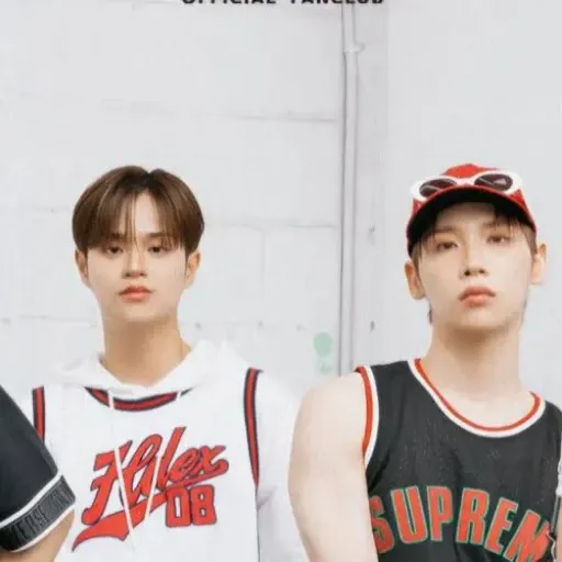 A moment captured by AB6IX's fan