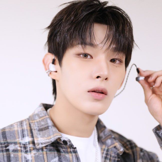 Recent activity shot of Steven (AHOF)