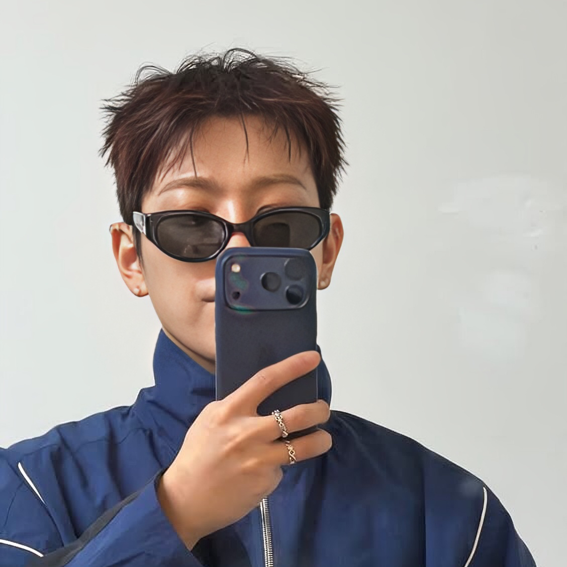 Behind-the-scenes cut of Hongjoong (ATEEZ)