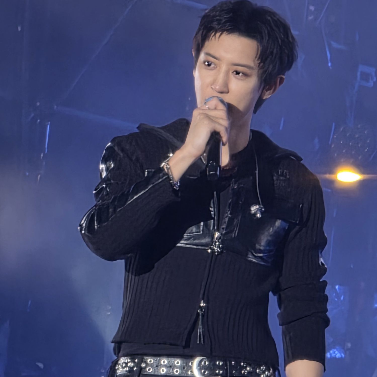 チャンヨル (EXO)の舞台裏ショット