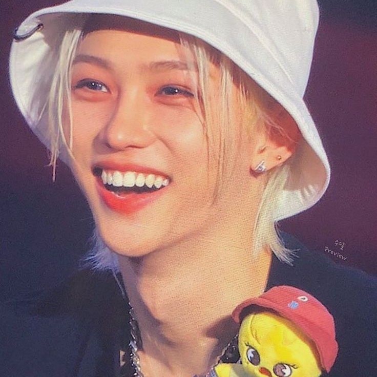 Felix (Stray Kids)的最新活动照片