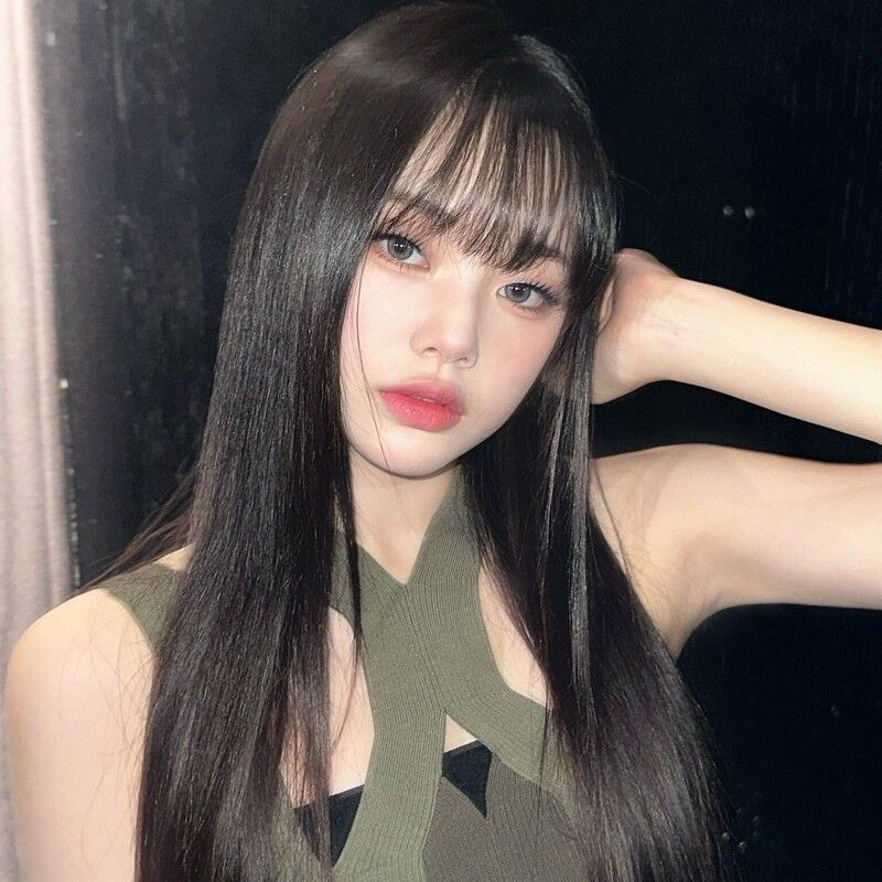 Behind-the-scenes cut of Park Boeun (CLASS:y)