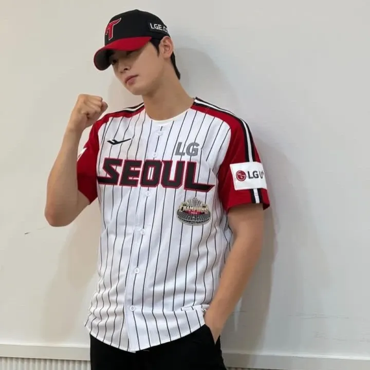 Behind-the-scenes cut of Eunwoo (ASTRO)