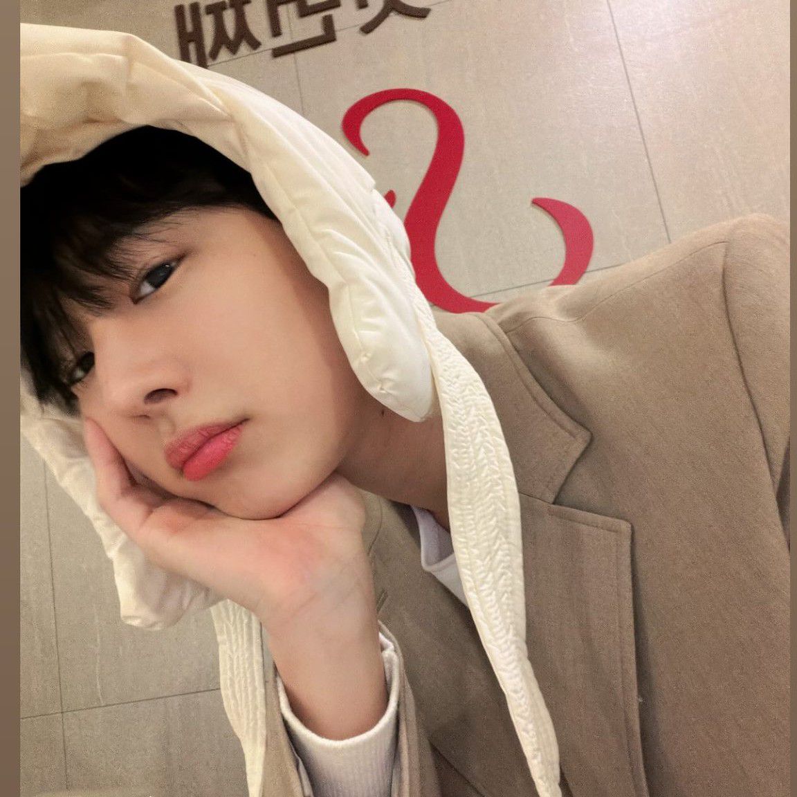 Latest photo of Choi Byungchan