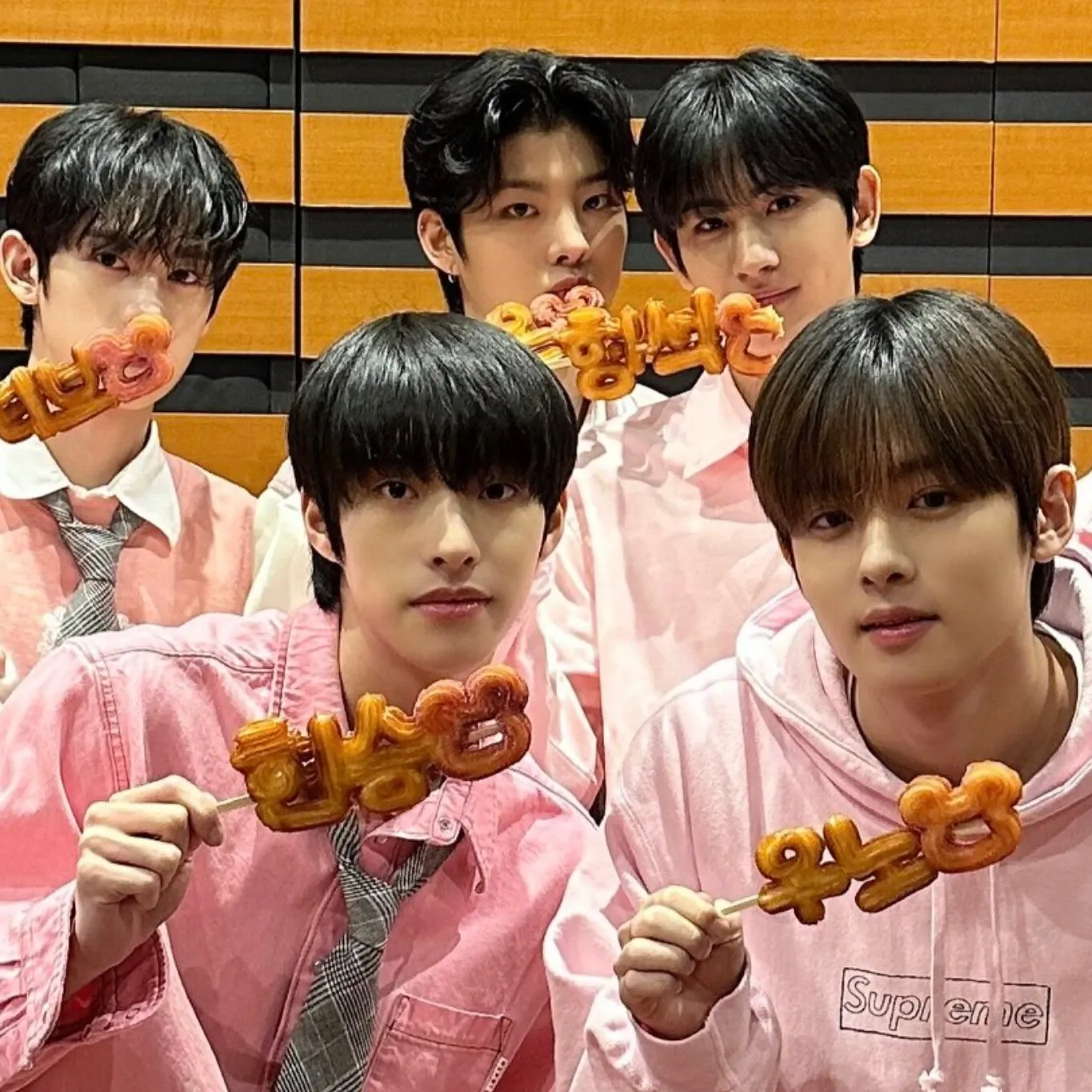 Recent activity shot of YOUNITE